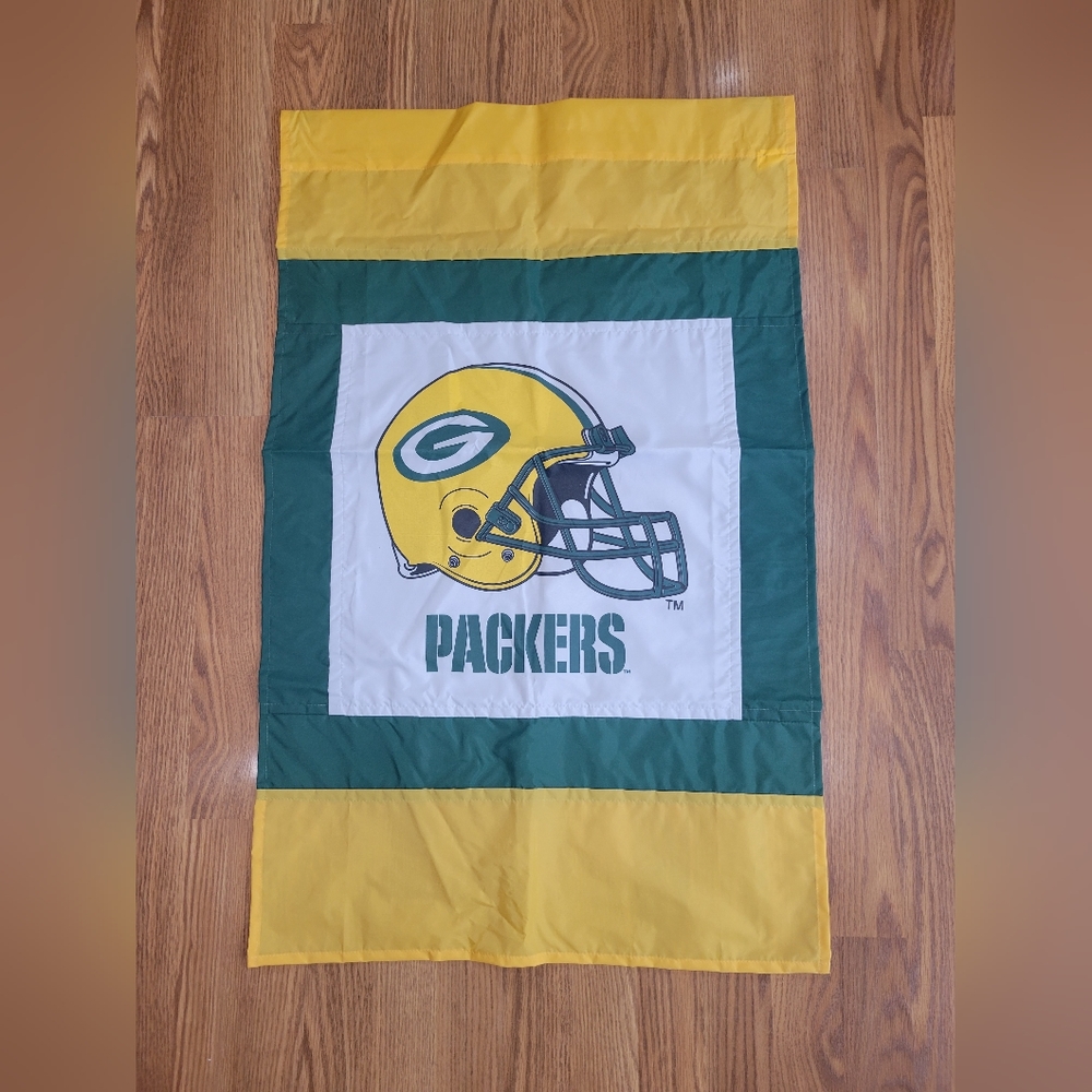 Vintage Green Bay Packers Flag